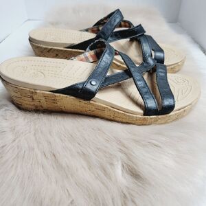 Crocs Womens A Leigh Black Leather Slip On Wedge Heel Slide Sandal